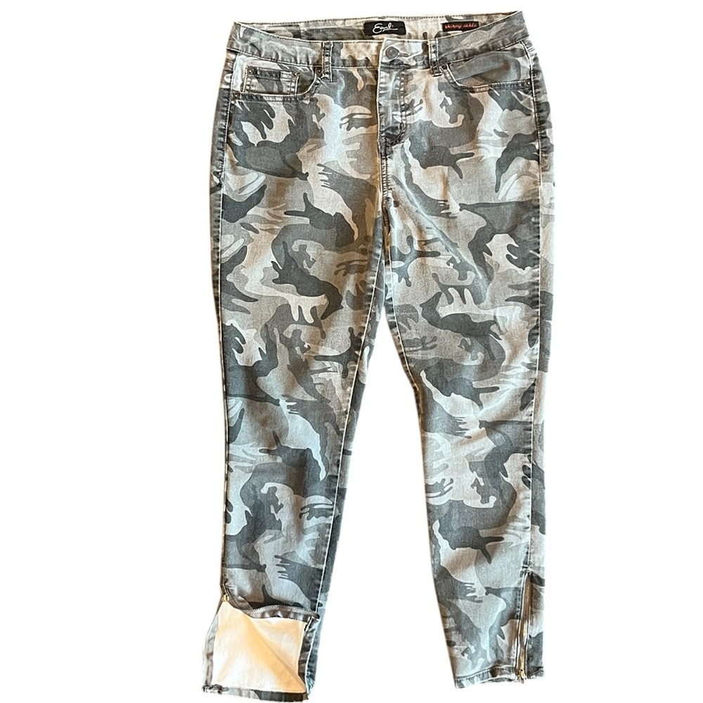 Earl Jeans Skinny Ankle Camo Jeans with Zipper Ankles